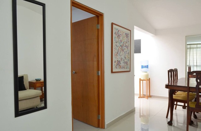 Full apartment/1bd/Chapalita