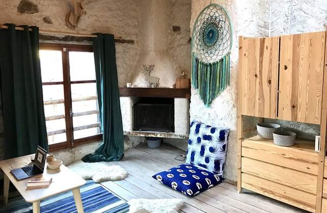 Character house in the mountain village Val d'Allos / Haut Verdon