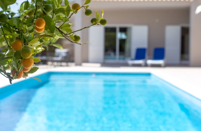 Casa de carácter con piscina privada idealmente situada - Alvor