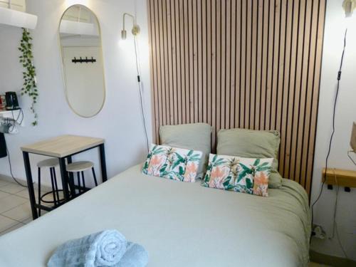 Charmant studio le clos d'Aix parking privé gratuit et piscine