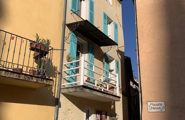 Charmante Maison Dans Très Joli Village, Entouré de Nature ?