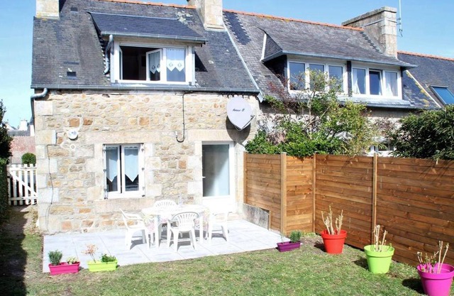 Charmante maisonnette bretonne à 100m de la mer avec jardin, terrasse et proximité centre Trégastel - FR-1-368-26