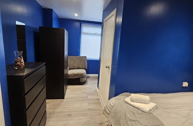 Charming 1-bed Apartment in Huddersfield