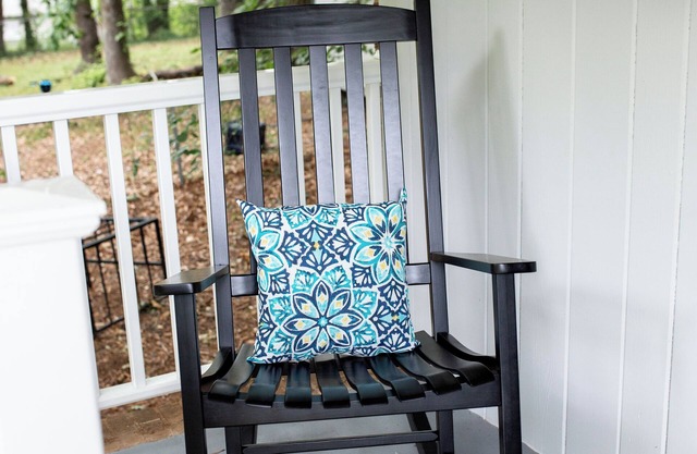 Charming 2-bdrm duplex, 15 min from downtown Atlanta, beautifully remodeled, A