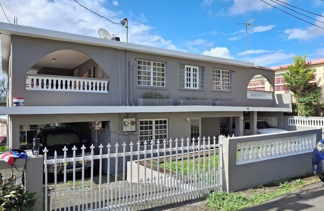 Charming 2-bedroom Garden level with WiFi, AC in fabulous Canovanas