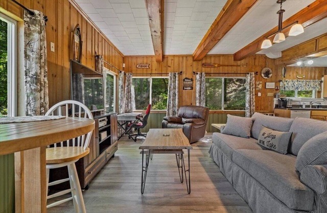 Charming 2BR/1BA Lakefront Cottage w/ Private Beach and Dock