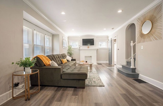 Charming 3-Bedroom Retreat in the Heart of Indianapolis
