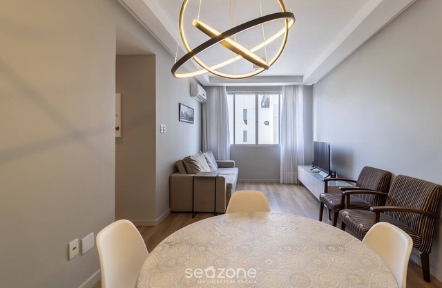 Charming Apartment in Downtown Floripa Edc402