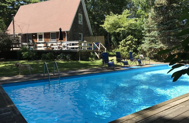 Retiro encantador de artistas con piscina y acceso privado a la playa