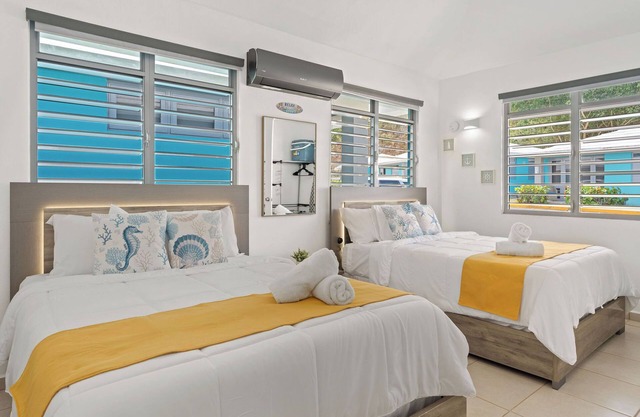 Charming Beach Villa #10 Buyé