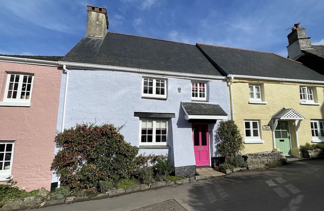 El Rincón, Dittisham