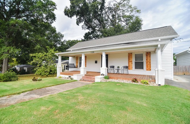 Charming Downtown Fort Mill Home w/ Large Backyard