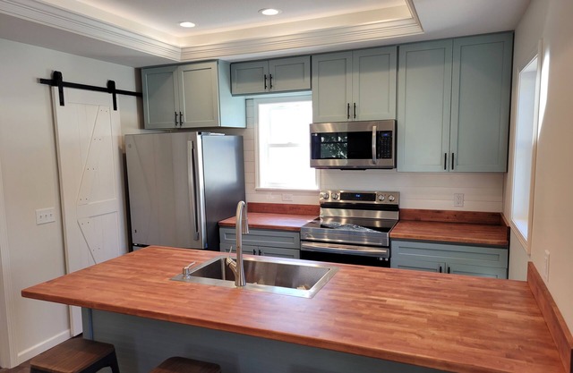 Charming Family Retreat Near Downtown Auburn