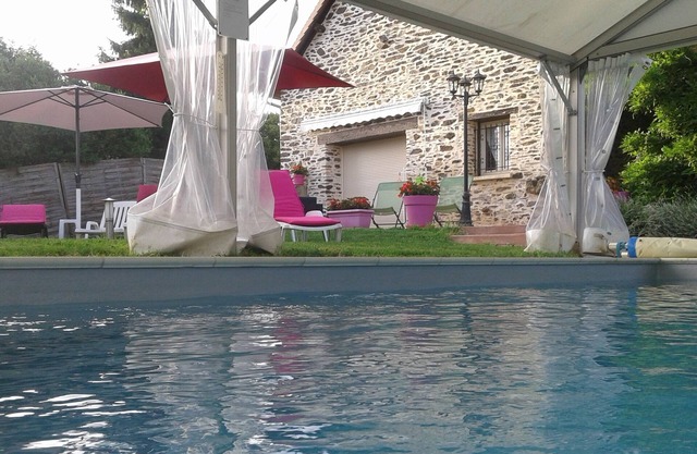 Thomas Tranquilidad casa ****. Piscina de 30 ° sauna y jacuzzi