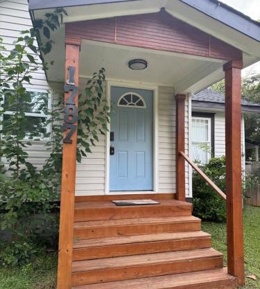 Charming Getaway in Decatur