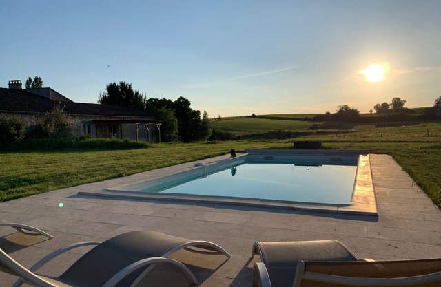 Alquiler de vacaciones de 2 dormitorios con encanto en el campo francés