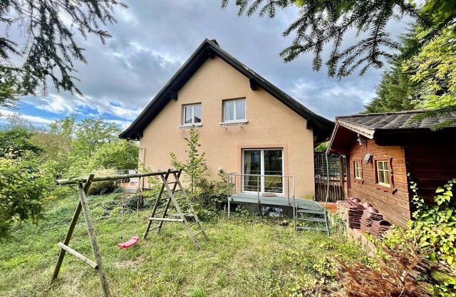 Encantadora casa de vacaciones con jardín