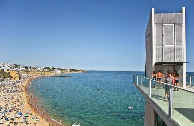 Casa con encanto a 20 metros de la playa con jardín