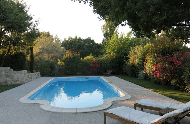 Encantadora casa, piscina, tranquila.