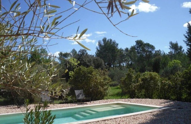 Encantadora casa en excepcional sitio mediterráneo