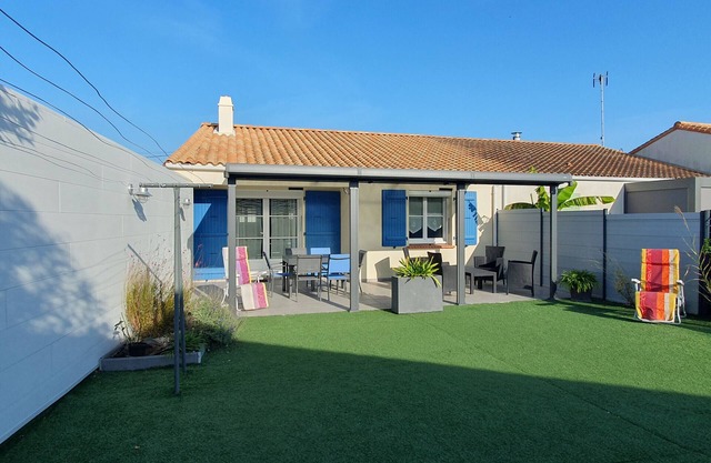 Casa cerca del centro con jardín, aire acondicionado y WiFi en L'Aiguillon-sur-Mer