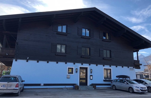 Charming traditional Austrian bed & breakfast in Goldegg