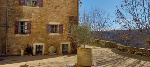 Charming Village Getaway in Bonnieux