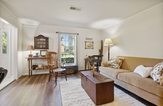 Charming Vintage 3 Bedroom Townhome Bellevue Nashville 30+ Day