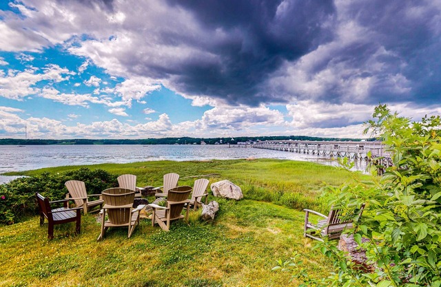 Charming Waterfront Condo with Stunning Sunset Views and Boat Slip