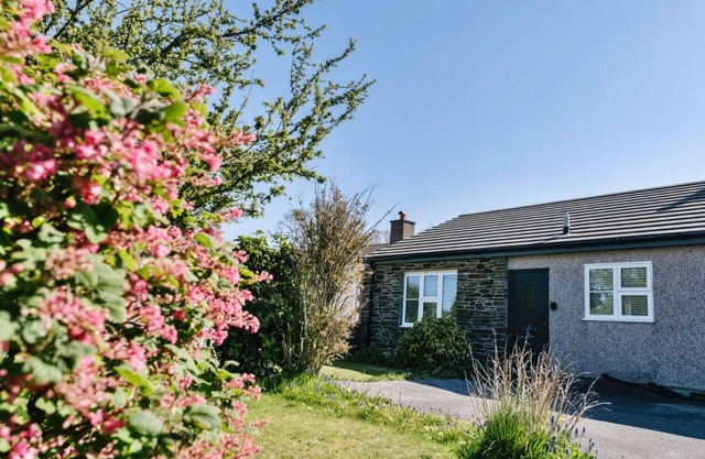 Charnwood by Interhome