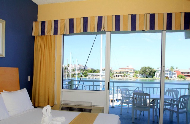 Chart House Suites on Clearwater Bay