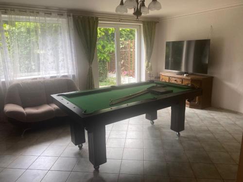 Chata Stołowa - Game Room