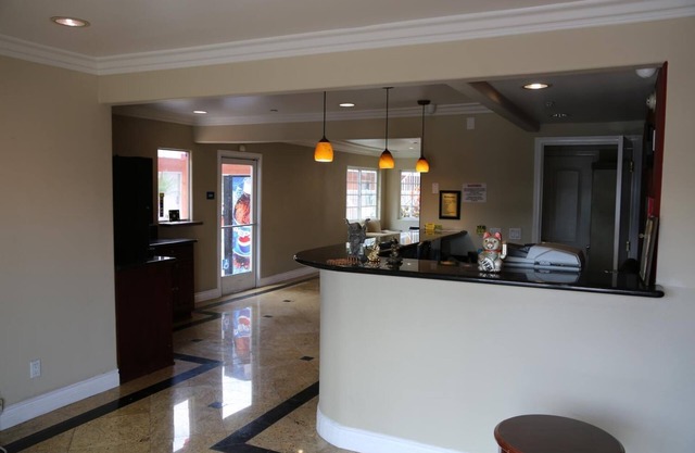 Chateau Inn and Suites
