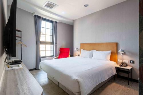 CHECK inn Taichung Ziyou