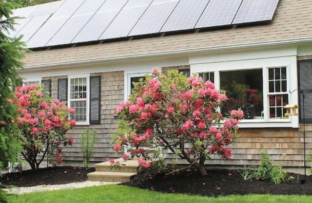 Cheerful Two Bedroom Quintessential Cape Home