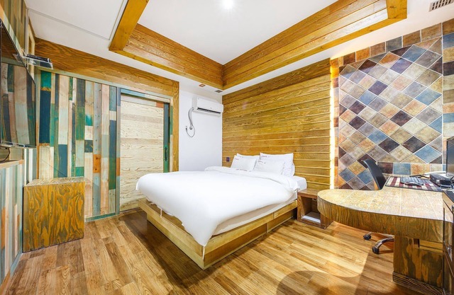 Cheongju Hotel Bon
