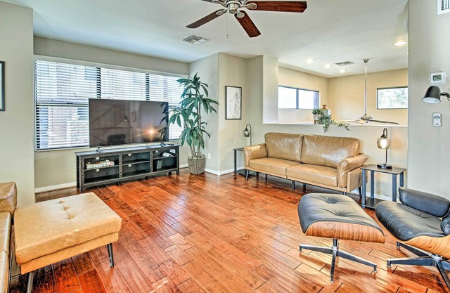 Chic Dtwn Tempe Getaway Near ASU & Beach Park