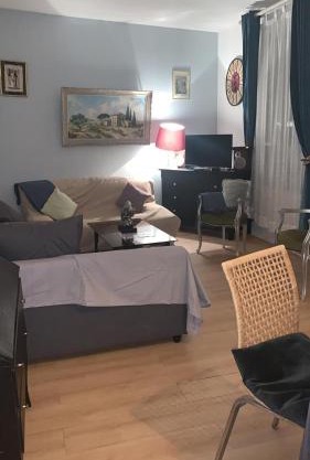 Chic F2 Rue Brevannes