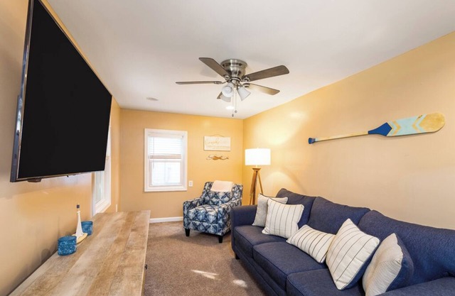 Ventnor Beach Cottage: Clean & Cozy + Walk 2 Beach