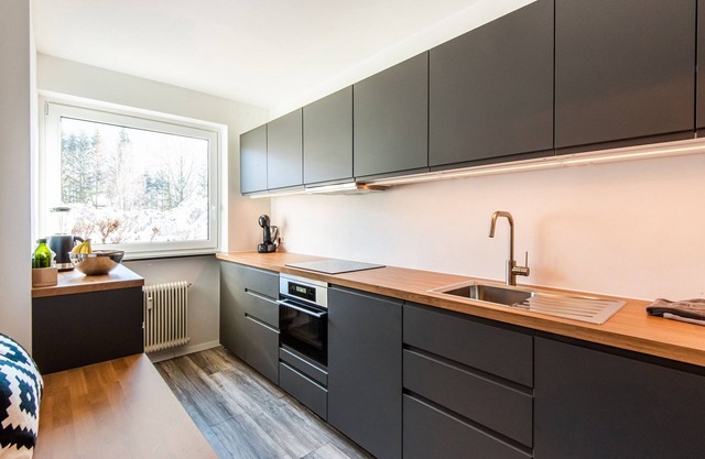 Child Friendly Apartment in Zell am See near Lake