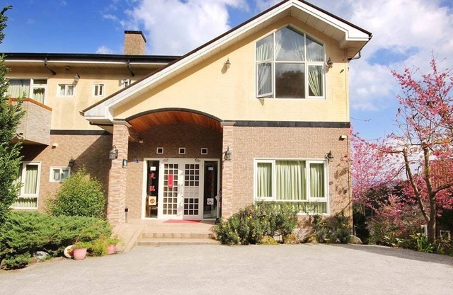 Chingjing New Paradise B&B