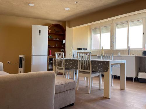 City centro 5th Floor No Lift Long time good price
