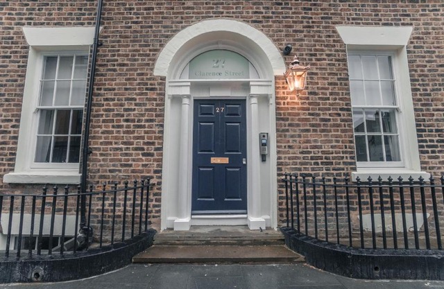 Clarence Street Town House