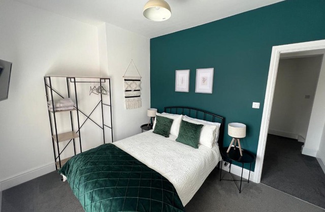 Cleethorpes - 2 Bedroom Beach House