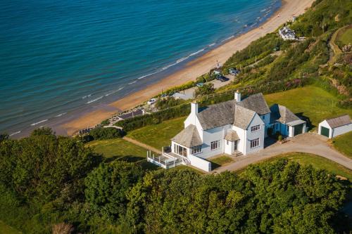 Cliff Top House By Birch Stays