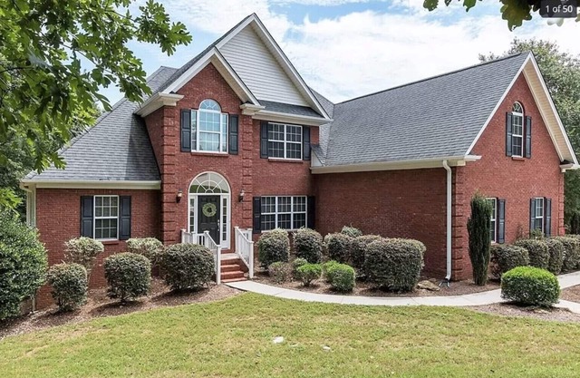 Grand Lake Hartwell Escape 7 Bedroom Lakeside Home Private Dock & Fitness Room!