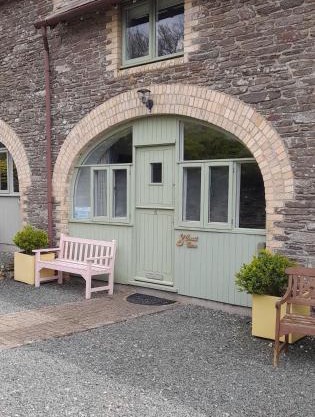Coast Barn, Noss Mayo, Plymouth