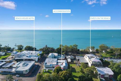 Coastal Hideaway - Great Location