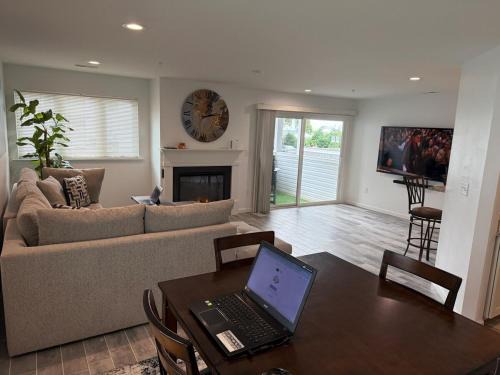 Coastal Retreat by the Bay