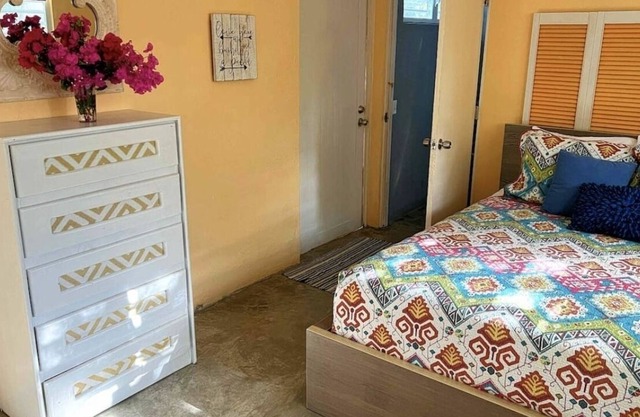 Coco Caribe Guesthouse romantic, secluded and modern.